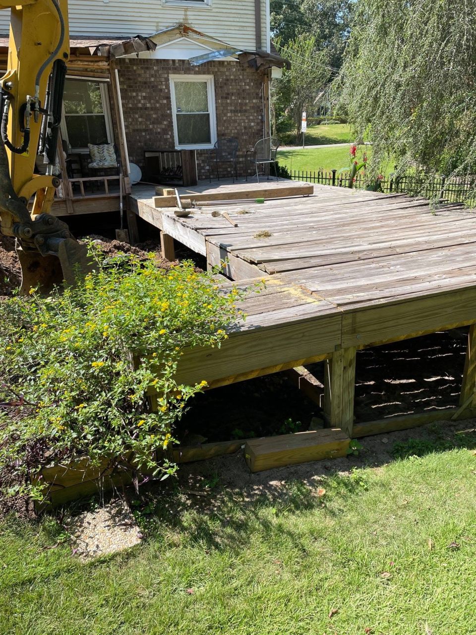 Deep Septic Tank Under a Backyard Deck Pumped