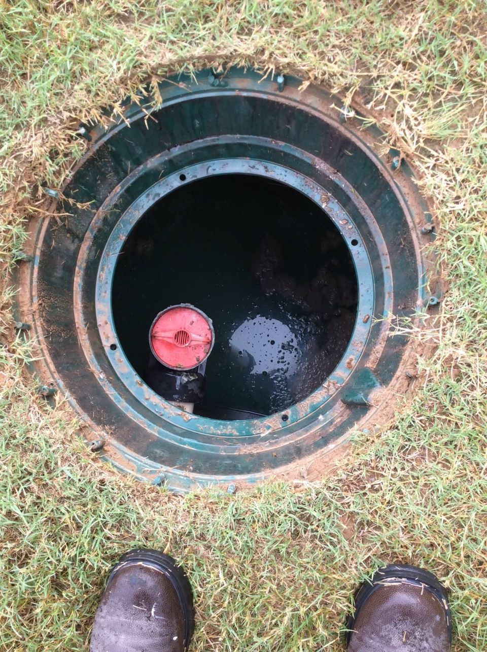 Weekend Septic Tank Pumping – photo 4