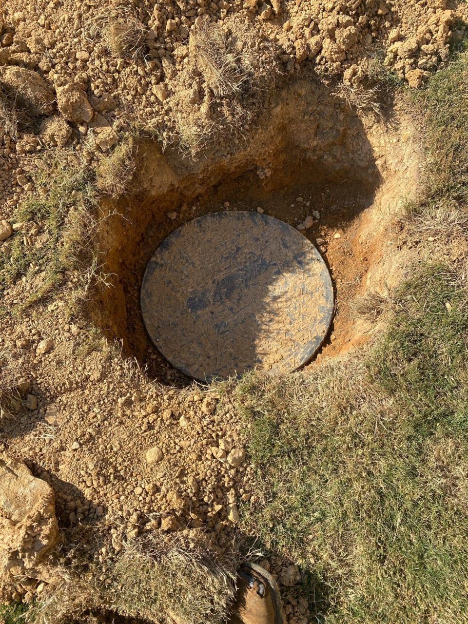 Sewage Coming Up in the Yard – Fixed – photo 8
